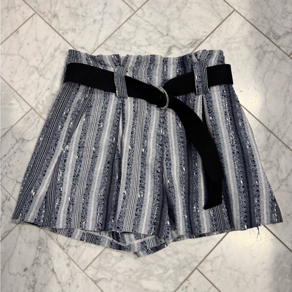 Striped Women's Shorts with Belt - Black and White